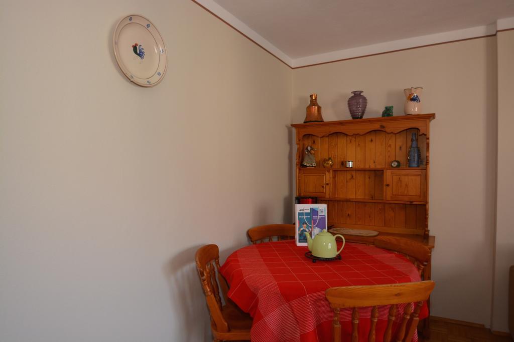 Low Budget Apartment Centrum – Steinbock Lodges Zell am See Zimmer foto